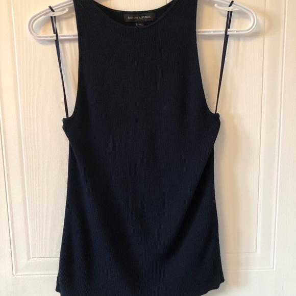 Banana Republic Ripped Tank - Picture 1 of 3